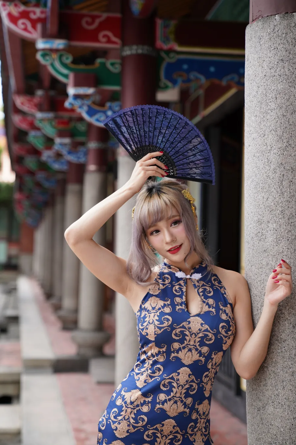 [Mzsock] NO.149 Xue Kaiyun blue flower short cheongsam with high heels and beautiful legs street photography#[105P]-77