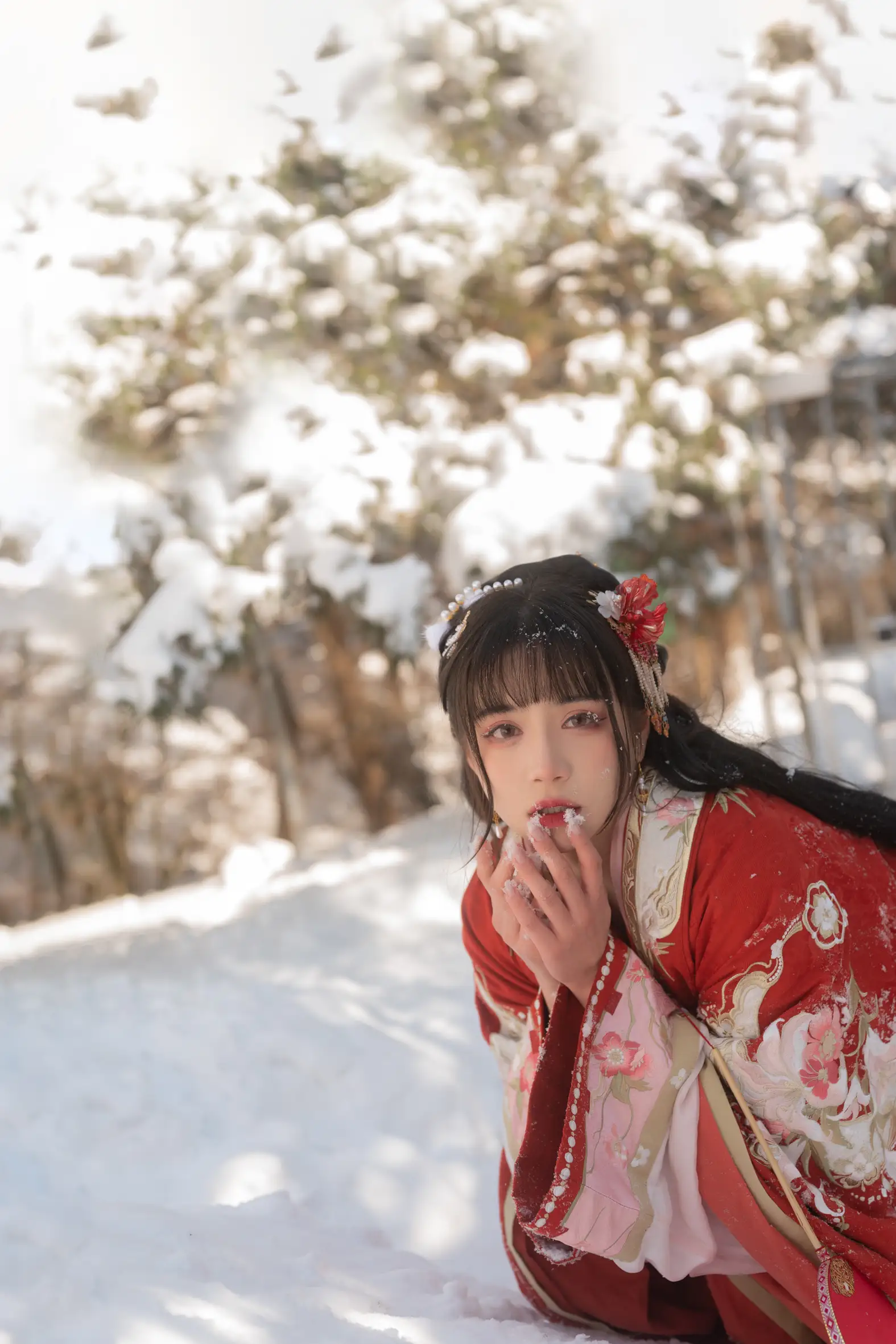 [YITUYU] 2022.06.07 Vol.1111 – Walking in the Snow Two plus six#[26P]-16